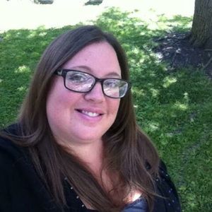 Meet your Posher, Holly